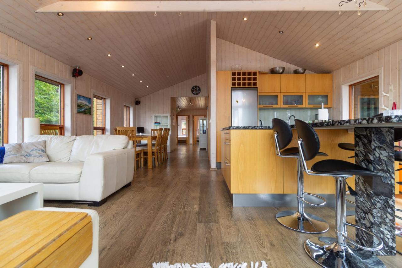 Gorgeous Riverside Lodge In The South Of Iceland Reykholt  Exterior foto